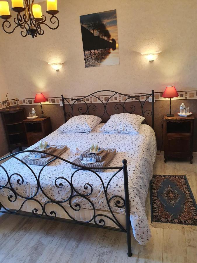 Au Bon Vivant Dampierre-sur-Salon Bagian luar foto